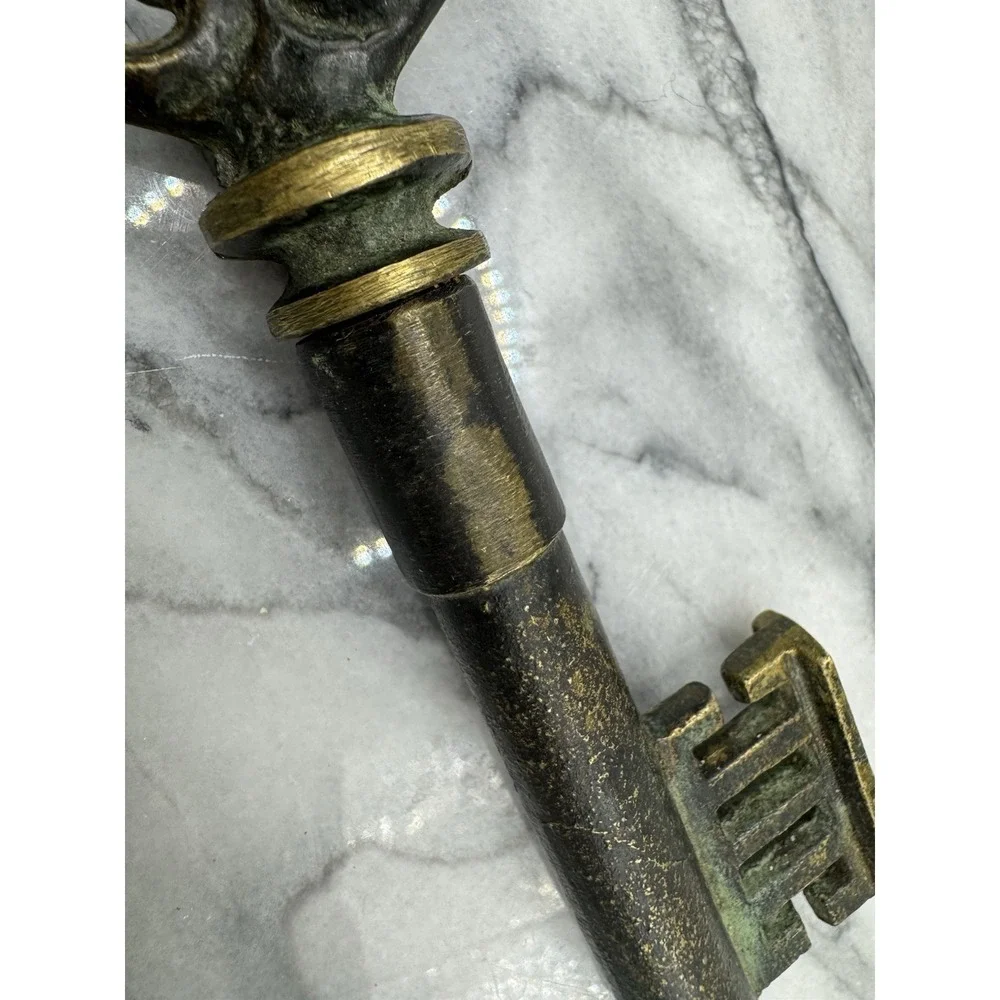 Large Decorative Skeleton Key Wall Decor Antique Style Brass 6